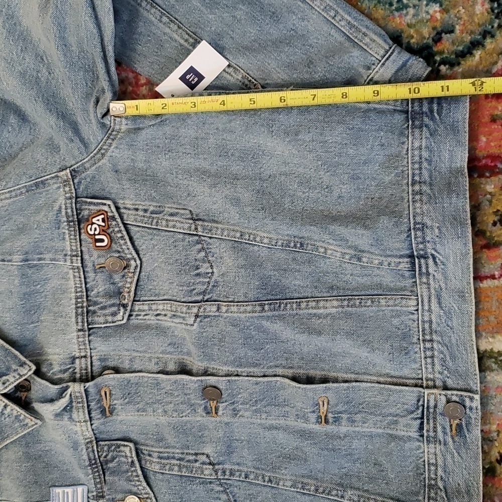 NWT gap jean jacket washed denim finish USA - Picture 16 of 16